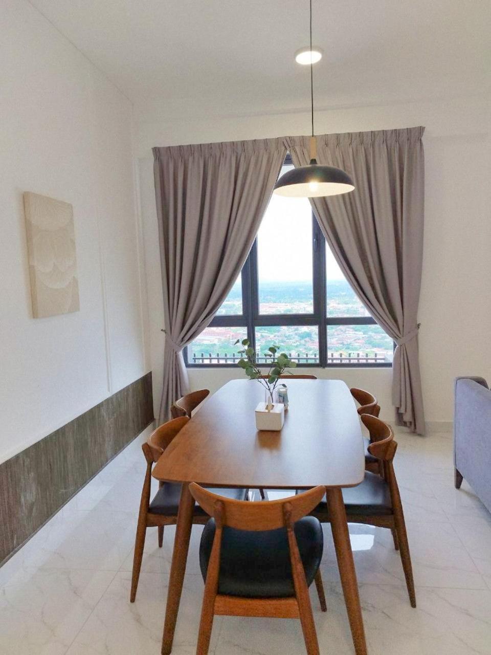 Troika Kota Bharu Penthouse Homestay 2 Rooms エクステリア 写真